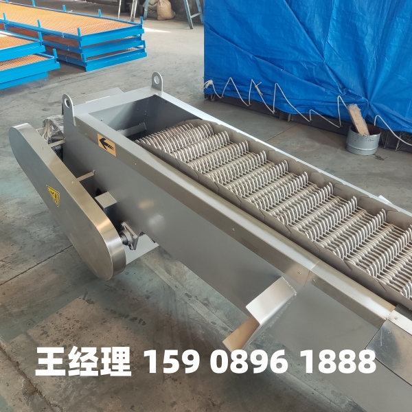 德宏回转式机械格栅机